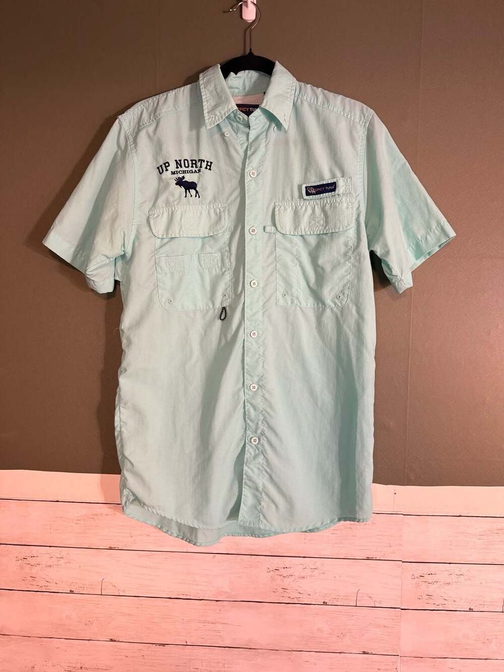 Spicy Tuna Mens Up North Michigan Fishing Shirt S Mint Green Short Sleeve Vented